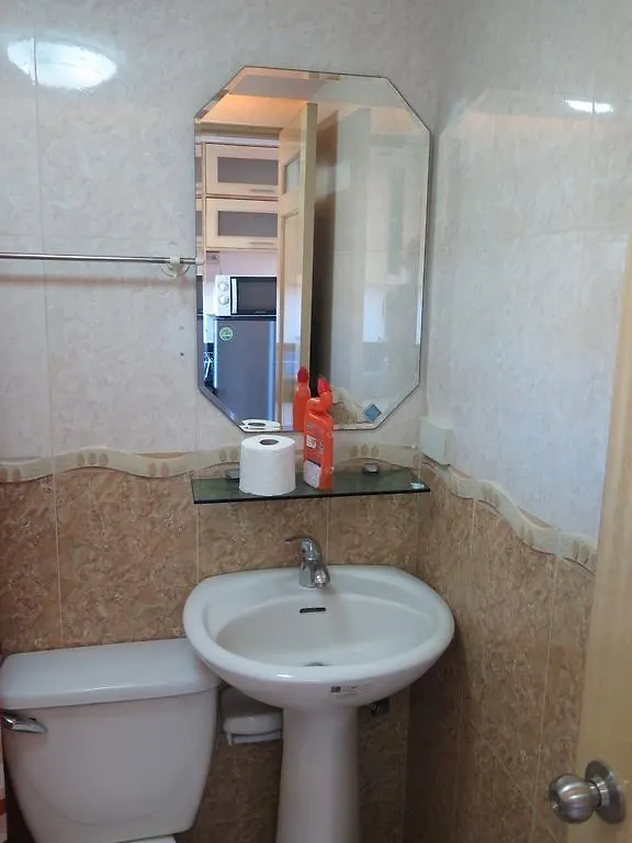 Sofia Suites #300 Angeles Daire
