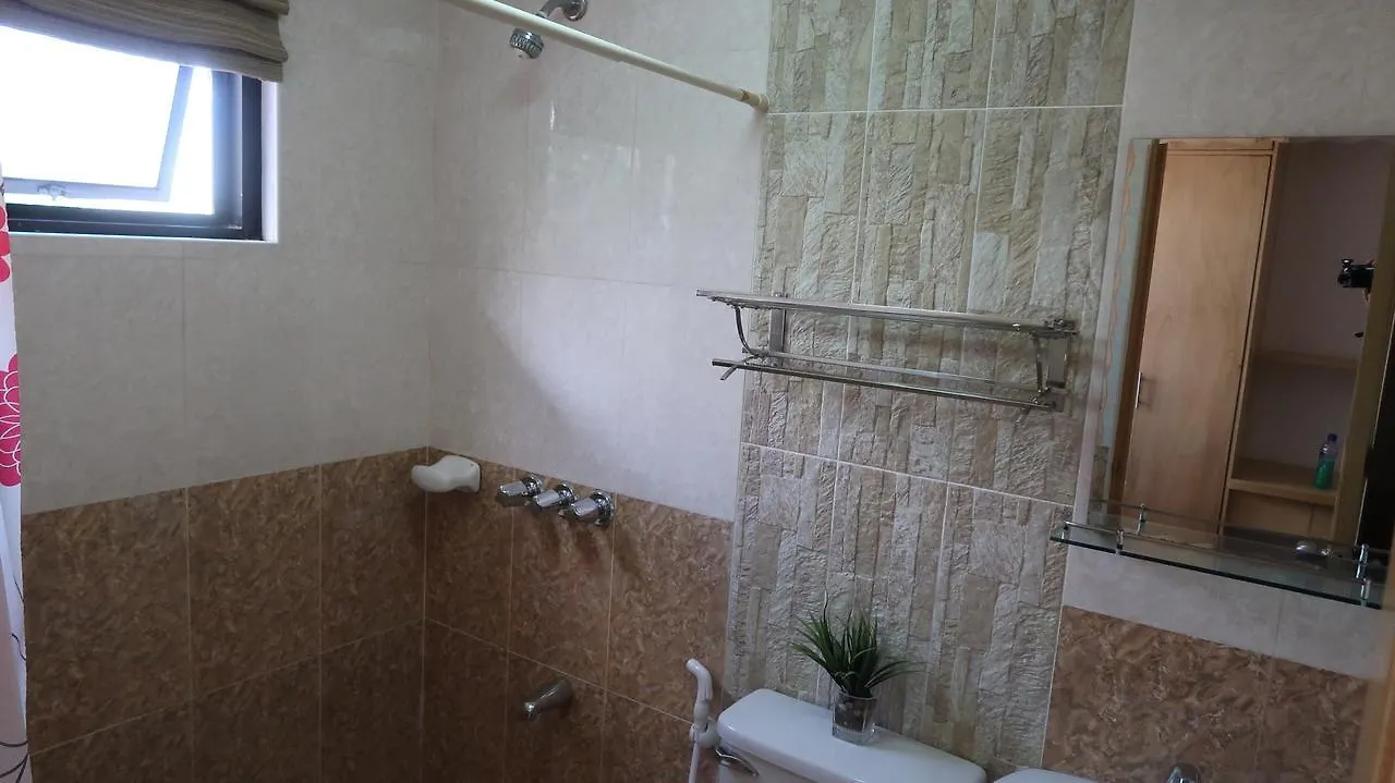 Sofia Suites #300 Angeles