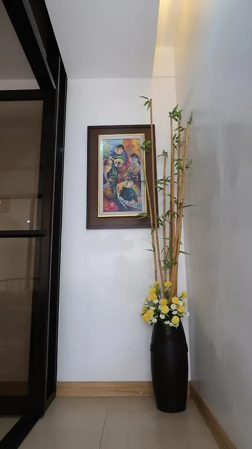 Sofia Suites #300 Angeles 0*,  Filipinler